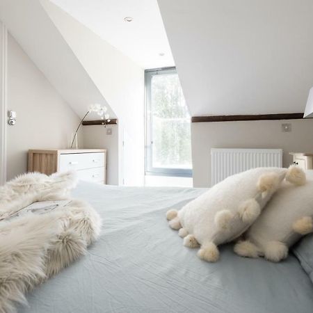 The Navy Court - Scandinavian Inspired 4Bdr Home Oxford Esterno foto