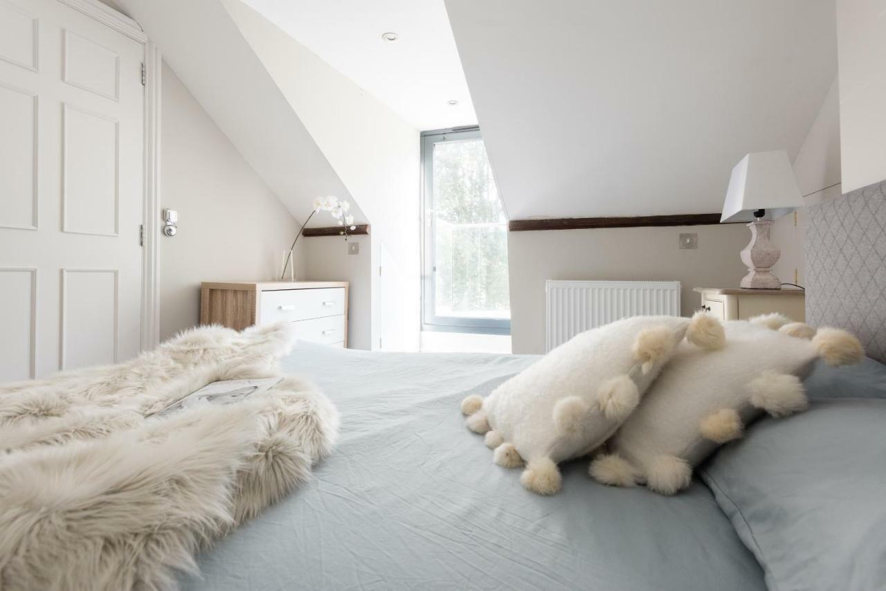 The Navy Court - Scandinavian Inspired 4Bdr Home Oxford Esterno foto