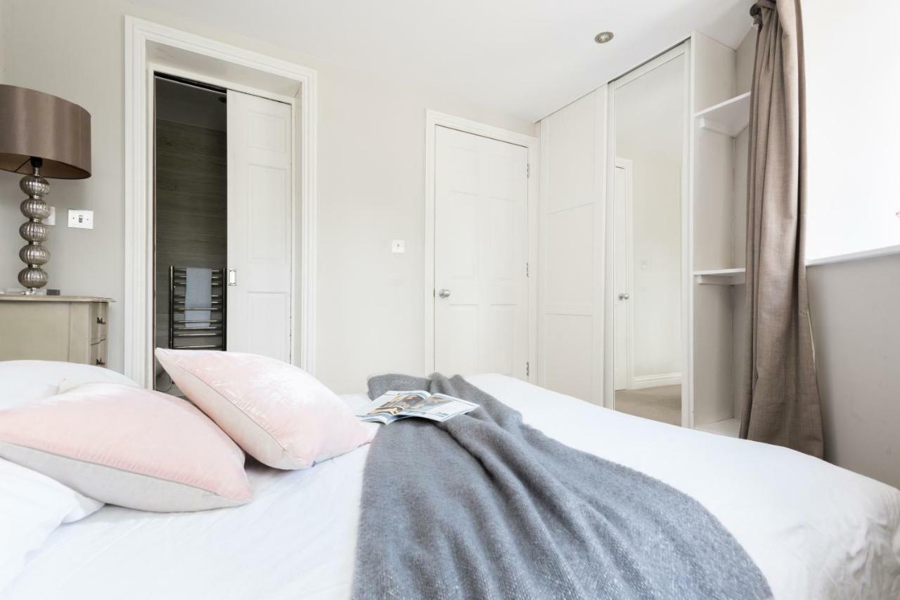 The Navy Court - Scandinavian Inspired 4Bdr Home Oxford Esterno foto