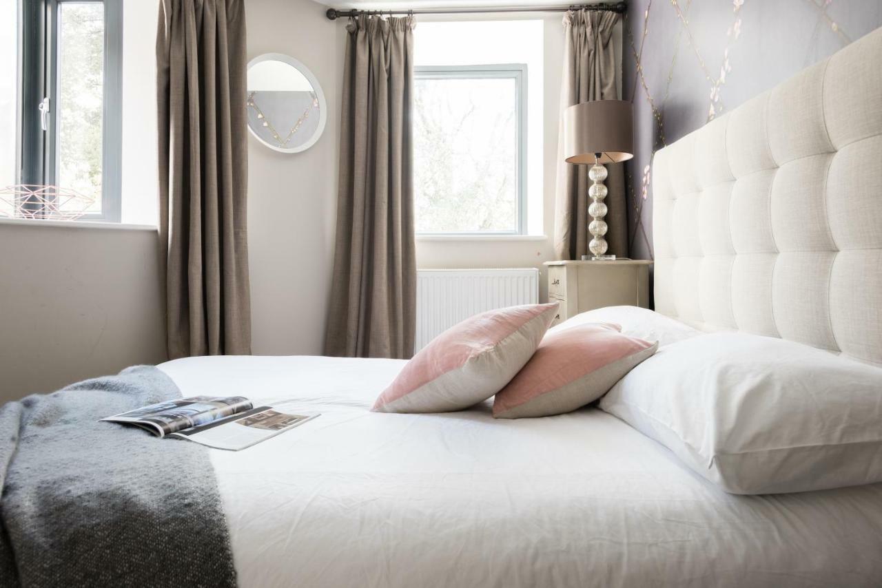 The Navy Court - Scandinavian Inspired 4Bdr Home Oxford Esterno foto