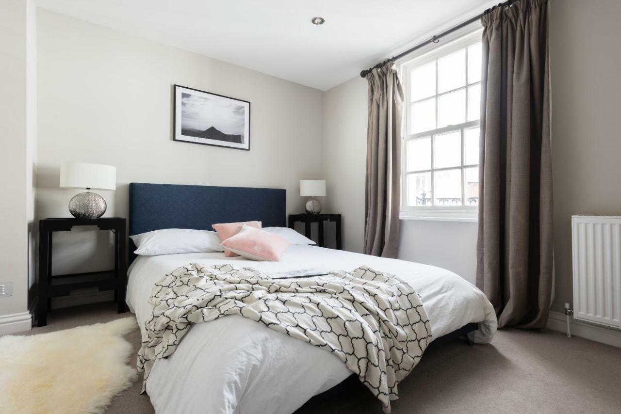 The Navy Court - Scandinavian Inspired 4Bdr Home Oxford Esterno foto