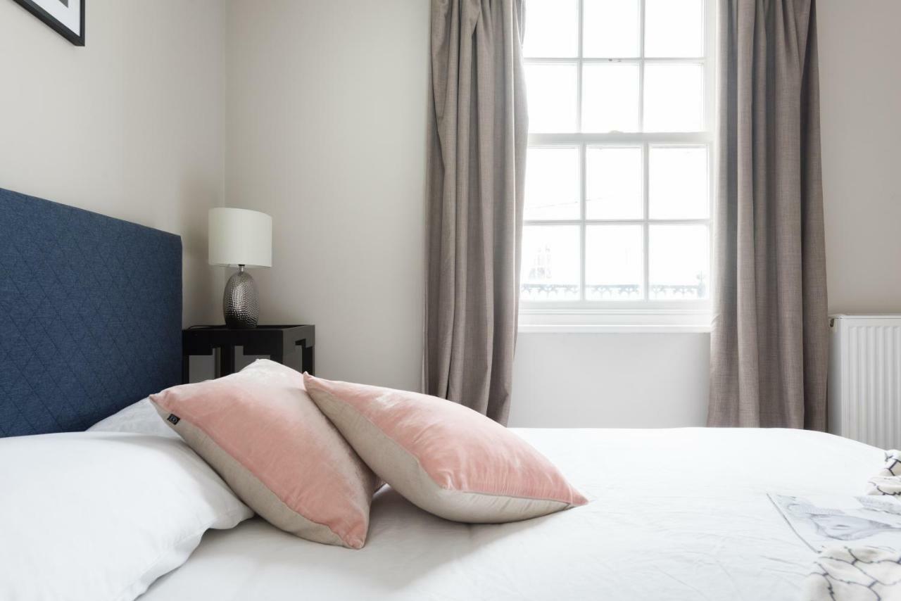 The Navy Court - Scandinavian Inspired 4Bdr Home Oxford Esterno foto